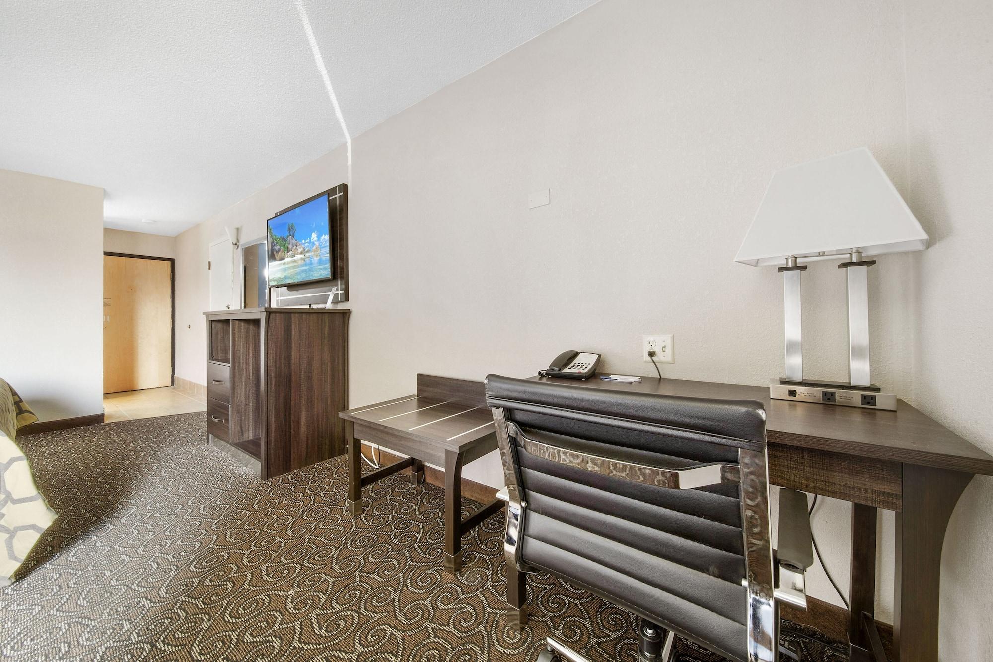 Baymont By Wyndham Muncie Near Ball State University מראה חיצוני תמונה
