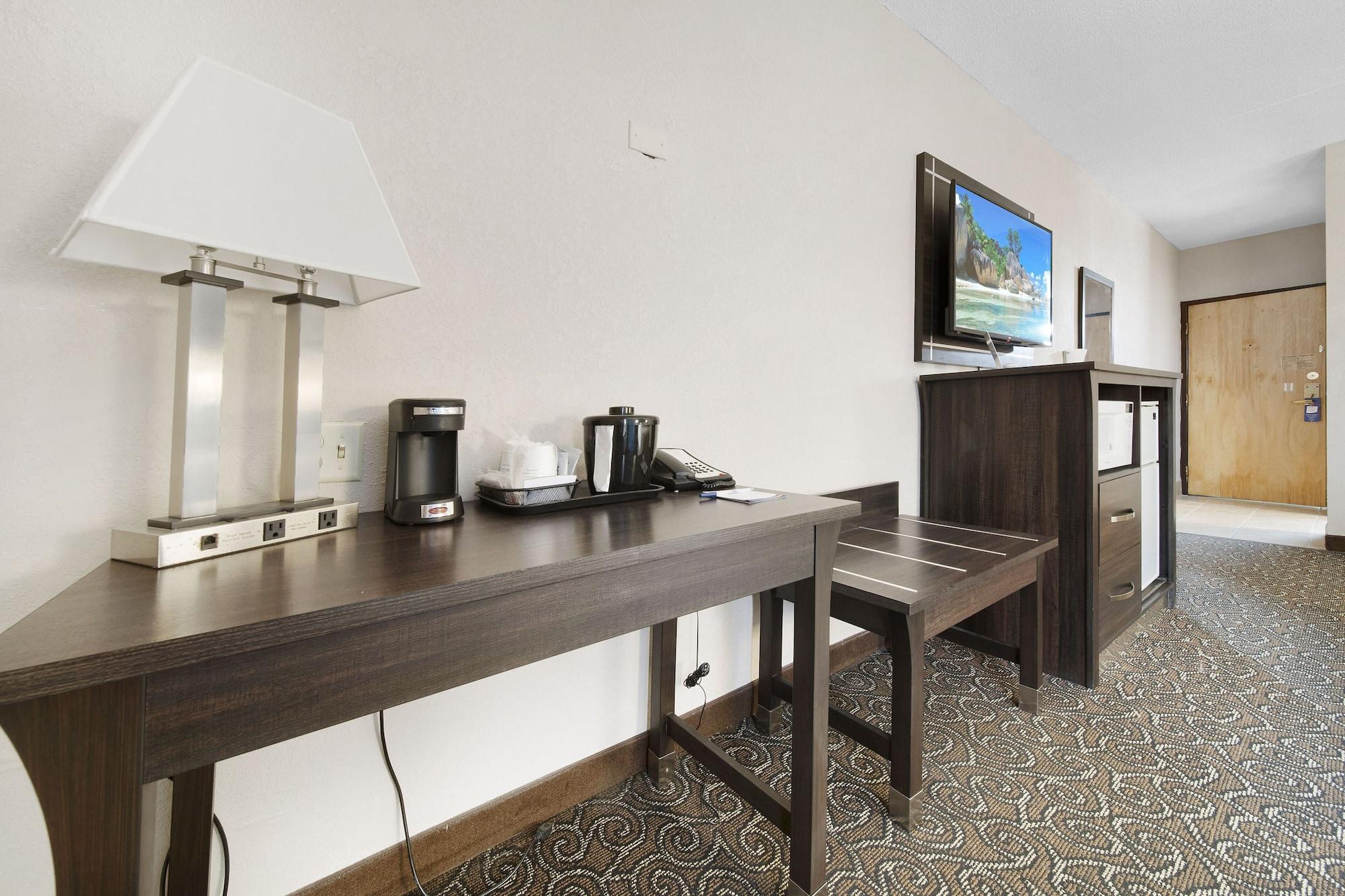 Baymont By Wyndham Muncie Near Ball State University מראה חיצוני תמונה