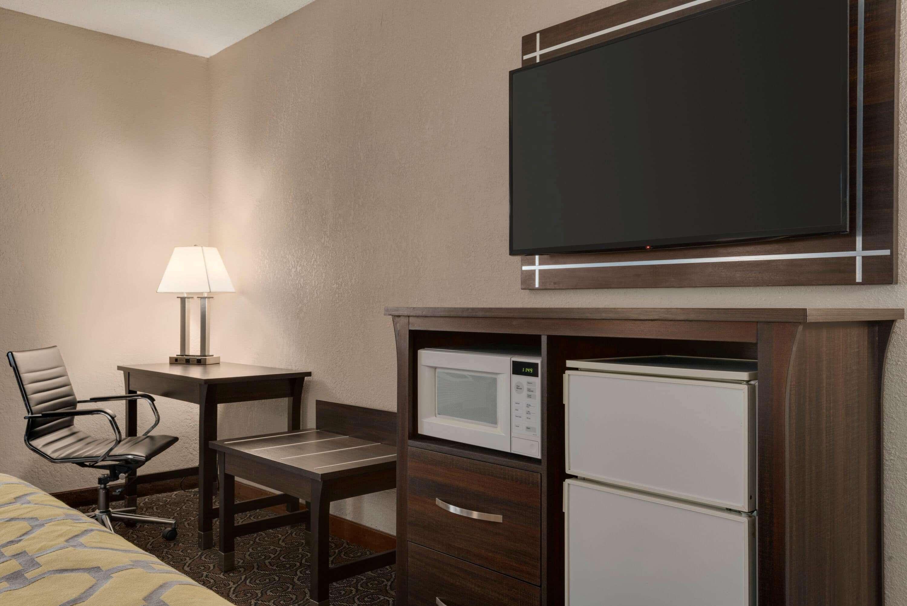 Baymont By Wyndham Muncie Near Ball State University מראה חיצוני תמונה